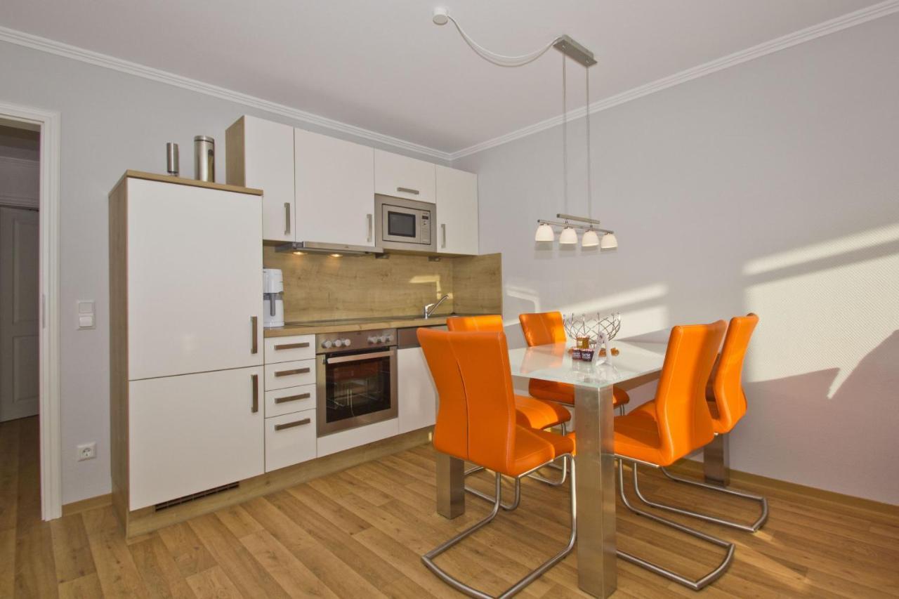 Mit Meerblick Und Balkon, Gratis Nutzung Vom Ahoi Erlebnisbad Und Sauna In Sellin - Meeresblick Fewo 33 Goehren  Esterno foto